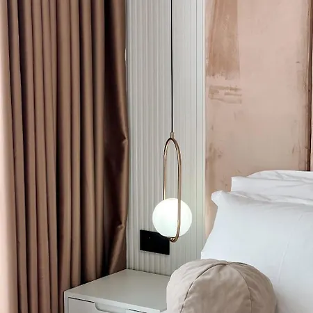 Apartment Bliss 101 *